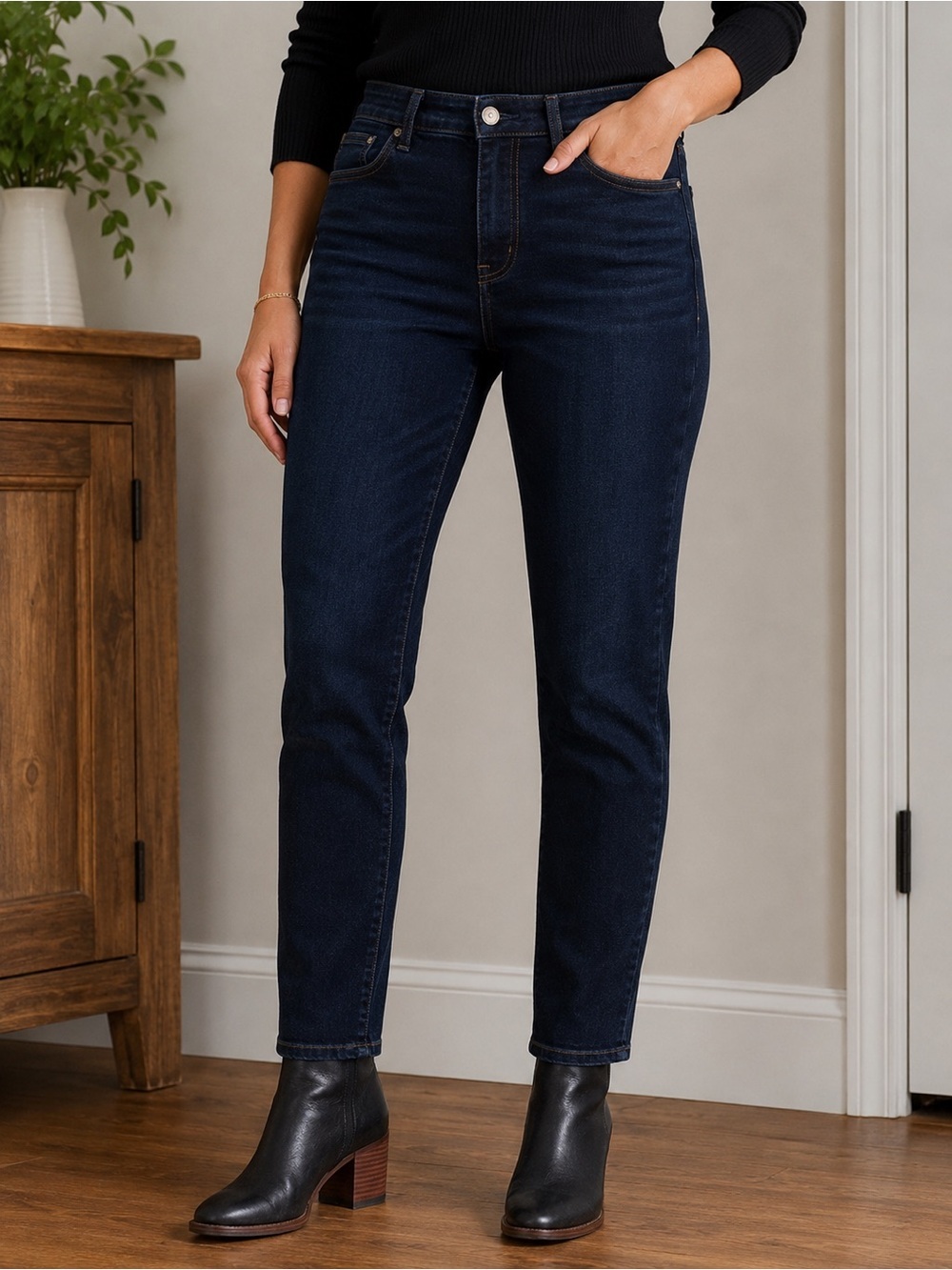 AMERICAN EAGLE Y2K Women’s Dark Indigo Flattering Skinny Jeans Sz 8